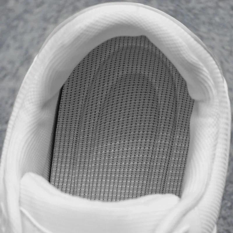 Fashion Men's Sneakers Leather Casual Shoes Man Original Lightweight Luxury Shoes Breathable Flats Men's Sneakers Chaussure 39-44 Sizes