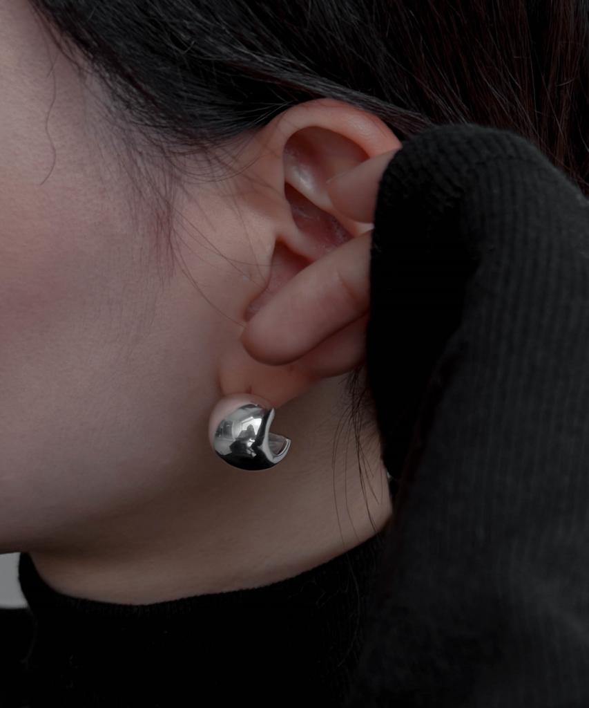 Baradu 925 Half Moon Bold Stud Earrings