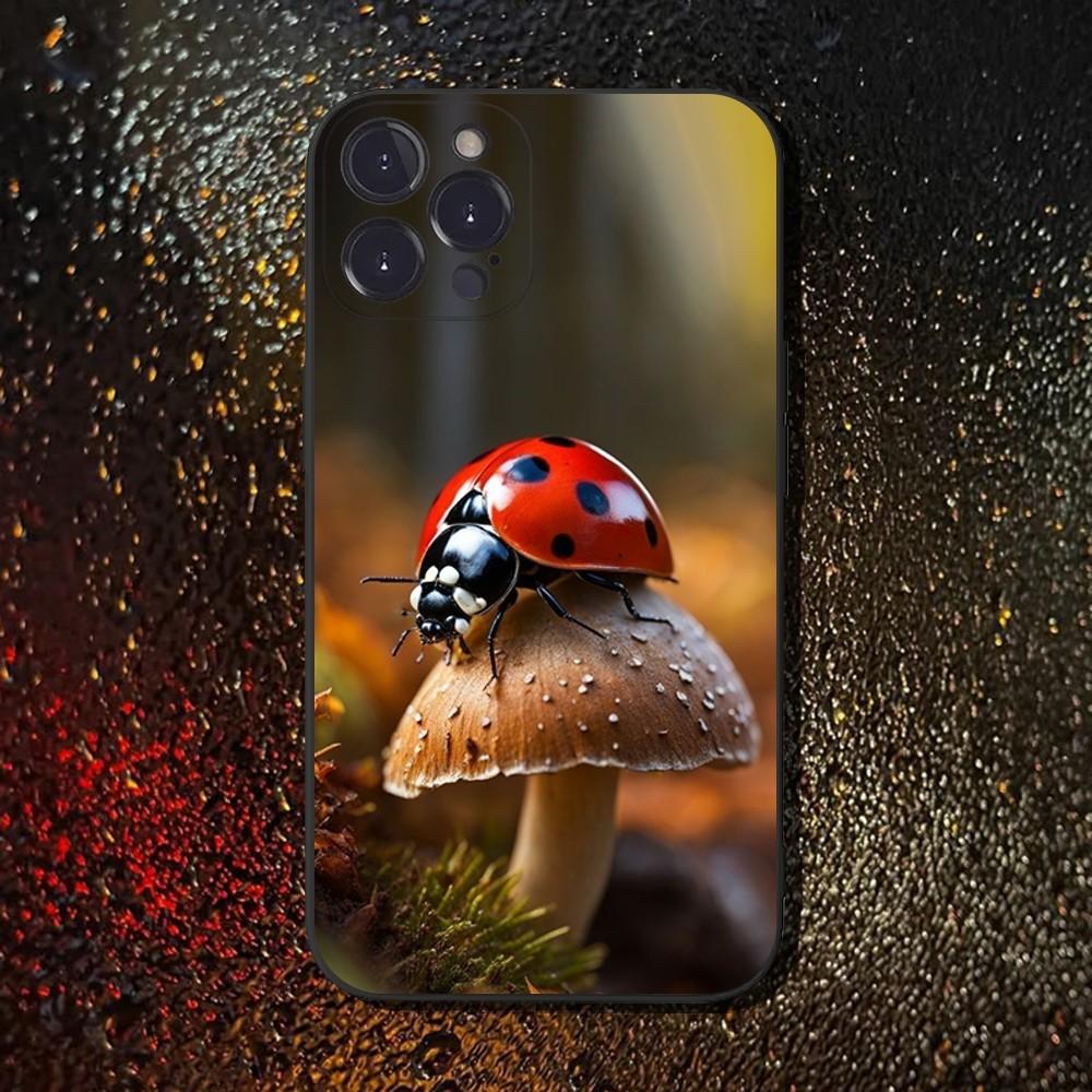 Ladybug Insect Red Black Phone Case For iPhone 16,15,14,13,12,11 Plus,Pro Max,XS,X,XR,SE,Mini,8,7,Soft Silicone Black Cover