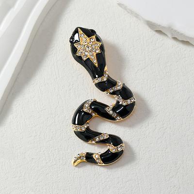 Exaggerated Snake Animal Accessories Brooch for Men and Women