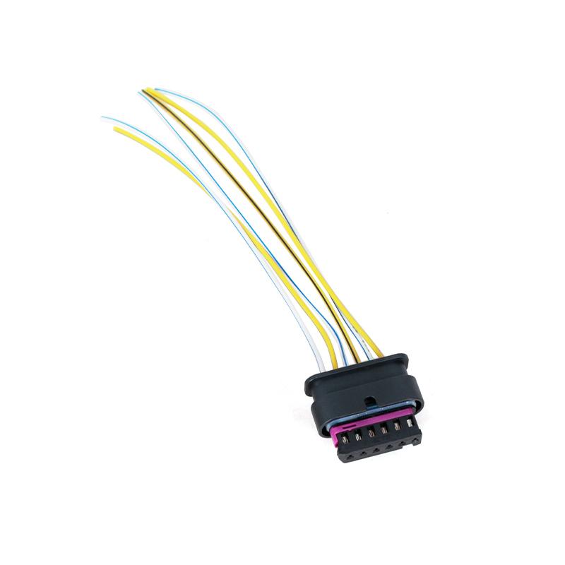 For BMW 3 Series 316 320 328 F30 F35 2013-2015 Rear Taillight Bulb Holder Socket Circuit Board Light Connector Plug Without bulb 1Pcs Right Cable