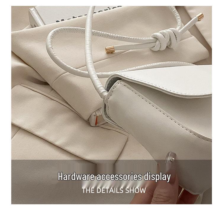 Sac à rabat bandoulière polyvalent pour femmes, nouveau style: Sac à main carré compact et élégant pour le travail et les déplacements