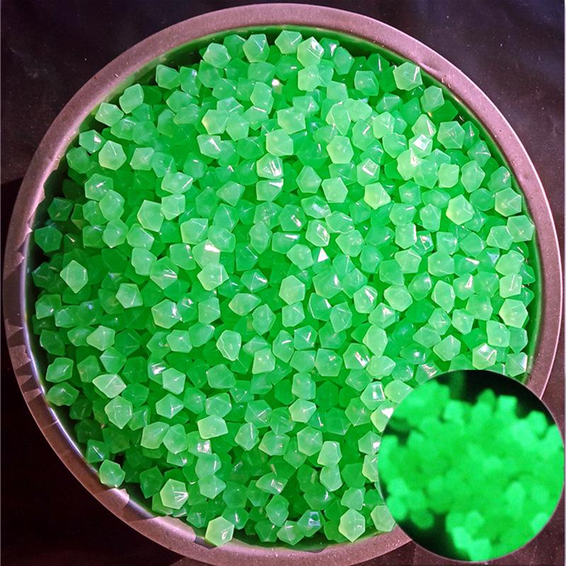 50-Pack 9mm Octagonal Fluorescent Stones for Garden or Fish Tank