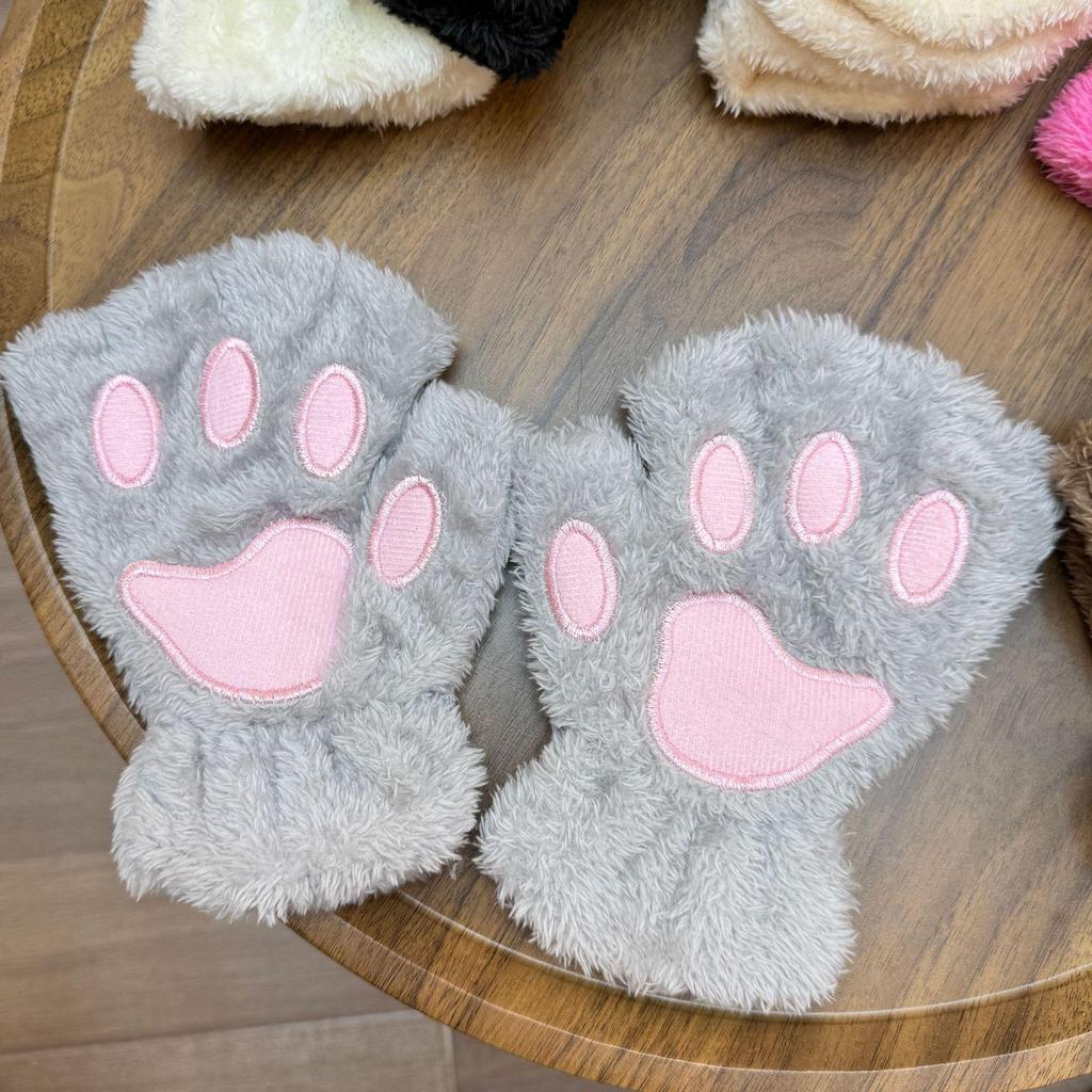 Women's Cute Cat & Bear Paw Fingerless Fleece Gloves