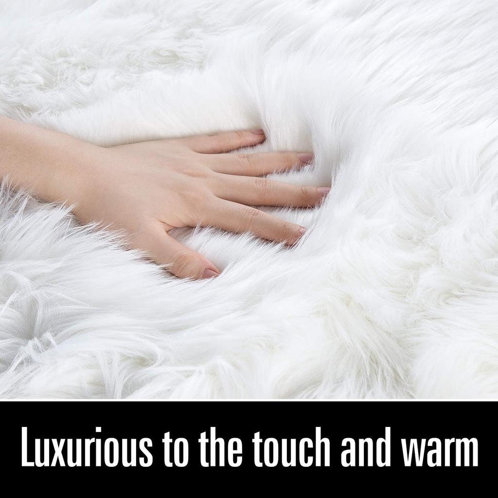 Imitation Wool Rug Artificial Sheepskin Fluffy Plush Carpet for Bedroom Soft Warm Home Decor Children Rugs Living Room Rug White