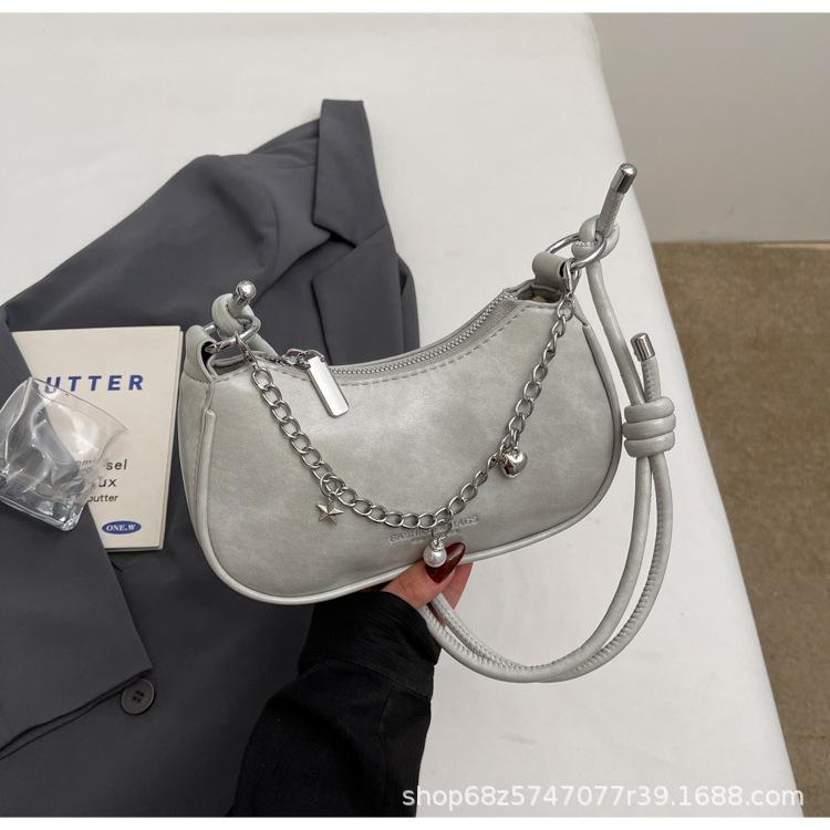 

Niche design versatile portable dumpling bag women s 2025 new fashion shoulder messenger bag fashionable women s commuter bag серый