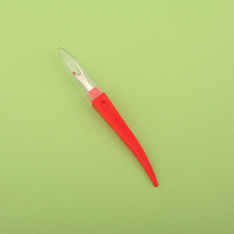 

Chili Pepper Shaped Sharp Handle Thread Remover with Cover 1pc Cross Stitch Thread Picker червоний