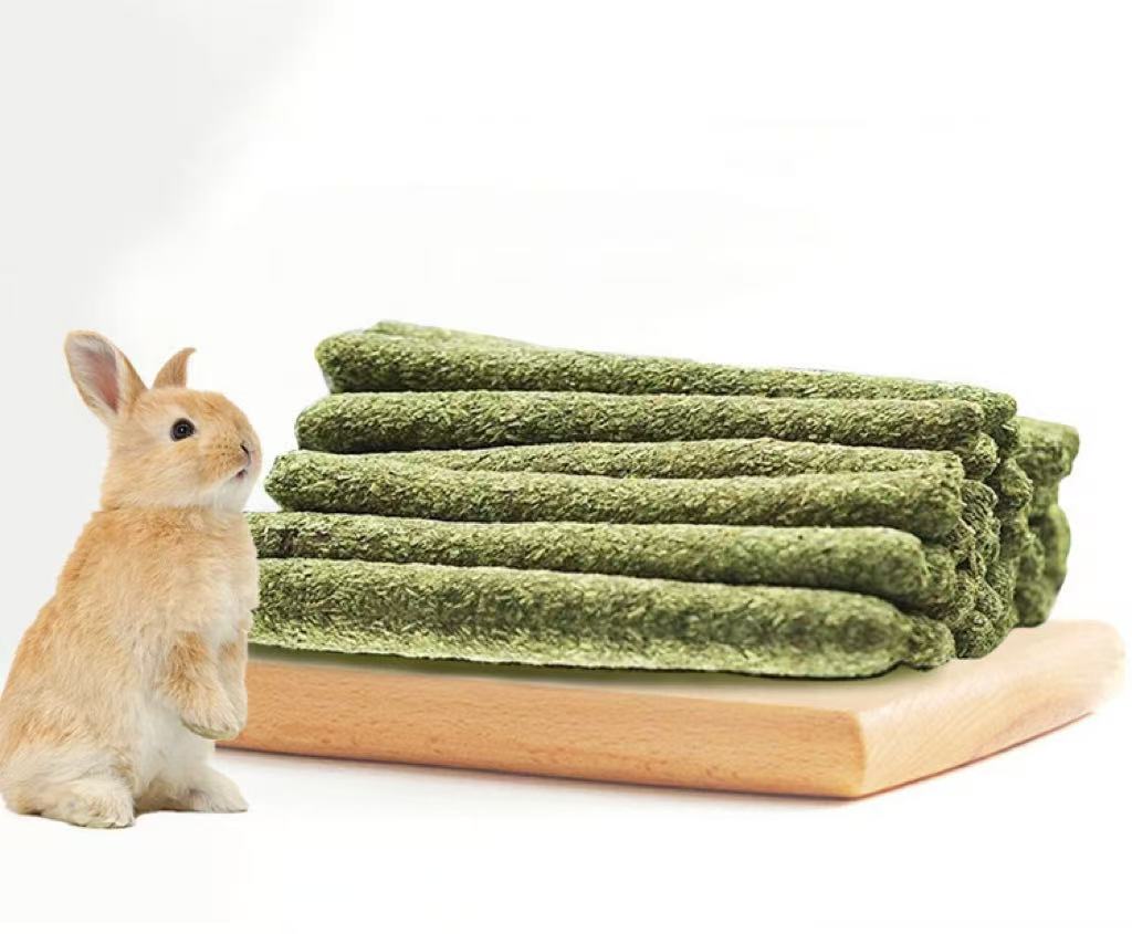 Pet Rabbit Timothy Stick Bunny Molar Block Chinchilla Guinea Pig Molar Stick High Fiber Snack Hamster Food