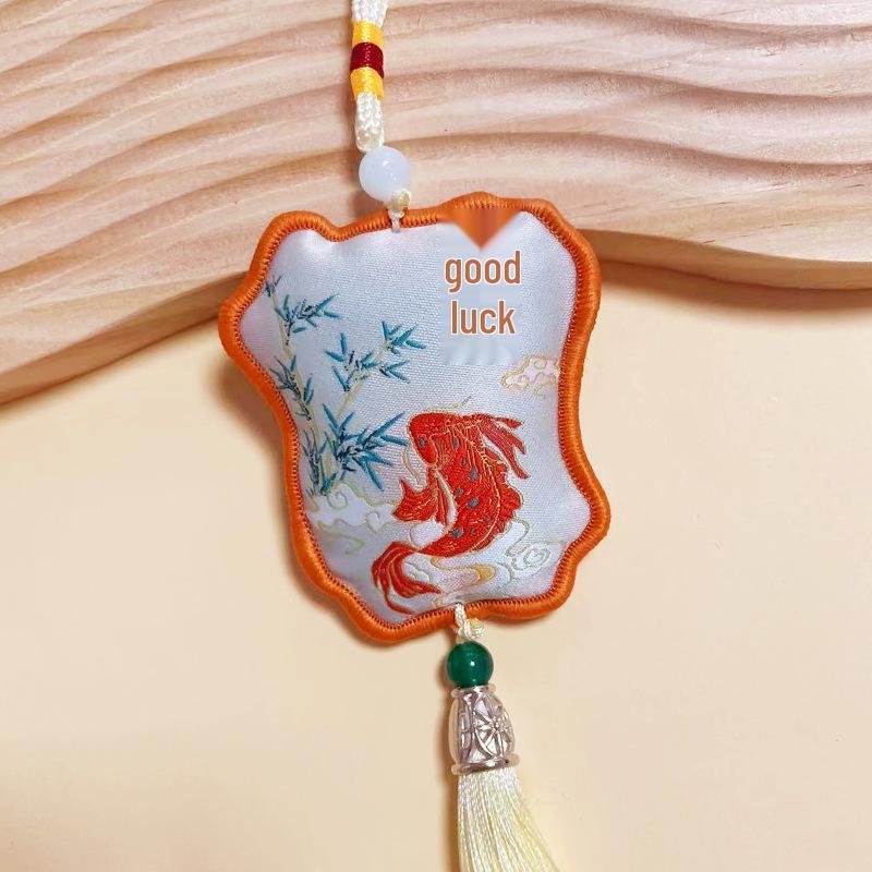 Mid-Autumn Festival Embroidered Peace Charms: Scented Sachets & Hanging Ornaments for Peace and Prosperity.