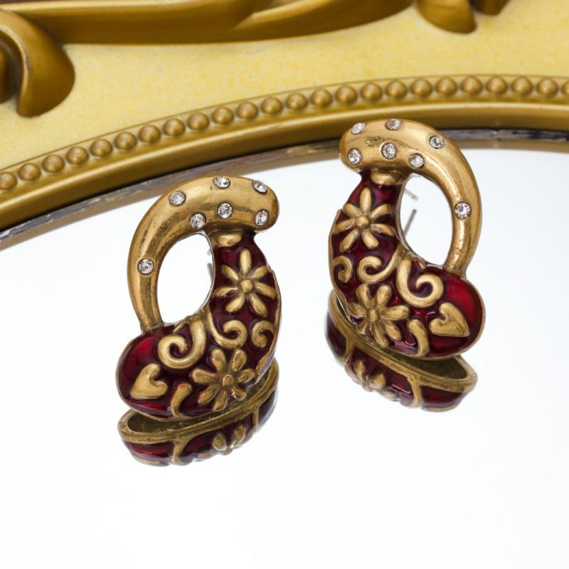 Vintage angora red earrings, necklace, and bracelet set - unique, high-end design