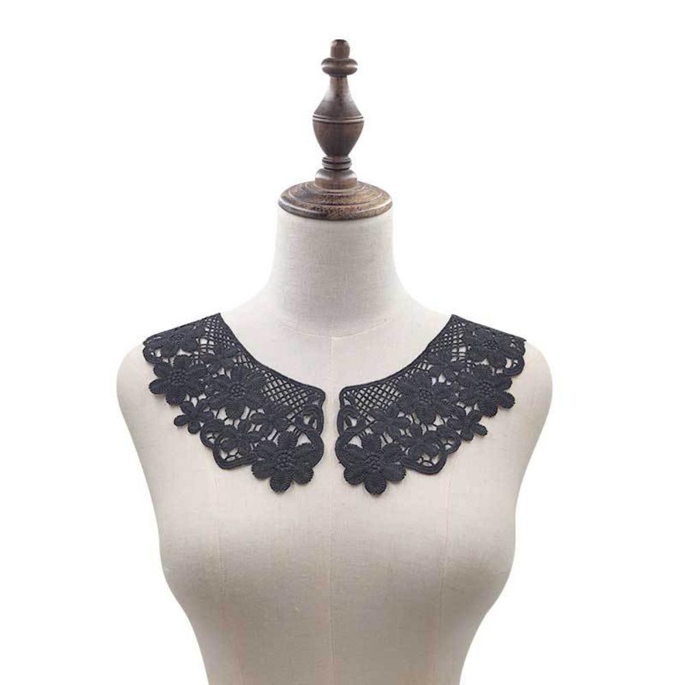

Detachable Embroidered Collar Flower Hollow Lace Fabric Women Lace Neckline High Quality Milk Silk Fake Shirt Collar