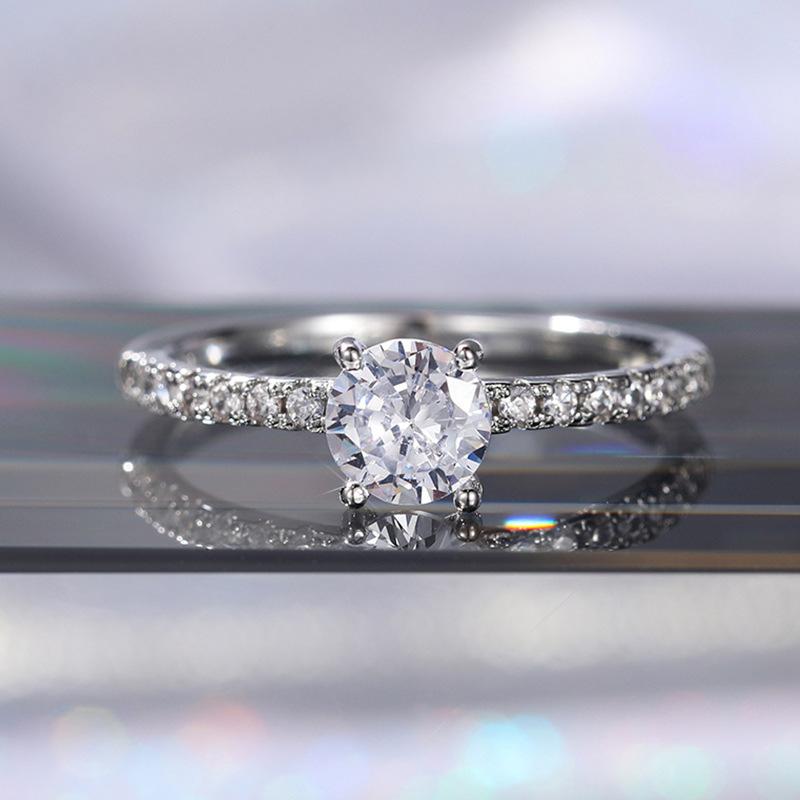 1pc Men's Sparkling And Dazzling Zirconia Engagement Or Wedding Ring For Her