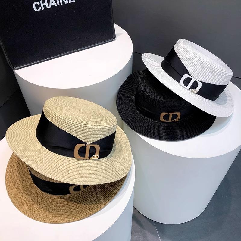 Hat Women's Summer Shade Sunscreen Flat Top Celebrity Top Hat Seaside Fashion Sun Hat New High-end Straw Hat