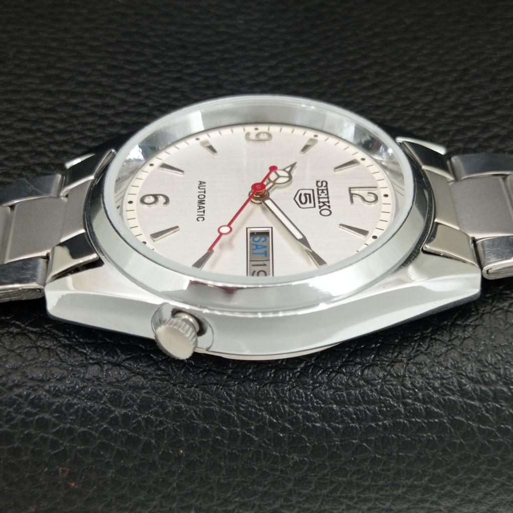 REFURBISHED SEIKO 5 AUTOMATIC VINTAGE JAPAN MENS SILVER DIAL WATCH a446200-1
