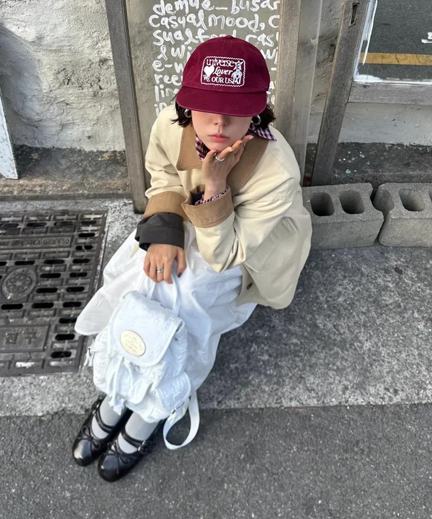Yunibeoseugameonteu Universe Rubber Patch Washed Cap_Burgundy