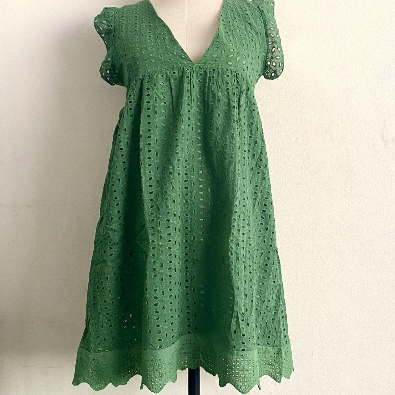 

2025 Кружевное жаккардовое платье с полым V-образным вырезом Женские шорты из ткани с карманами 3XL зелёный