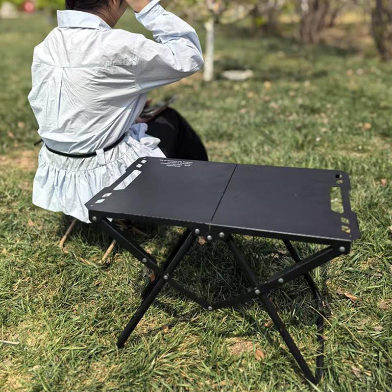 Table de pique-nique portable Tables de plage Table de camping avec support lumineux pour le sable Bord pliable avec évidement Articles suspendables