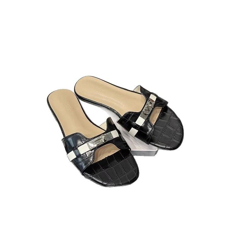 Small gold buckle crocodile pattern one-word slippers New French open-toed flat-bottomed sandals soft-bottomed beach half slippers