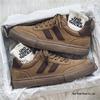 Men's Retro Casual Sneakers - Autumn/Winter 2024 Trend