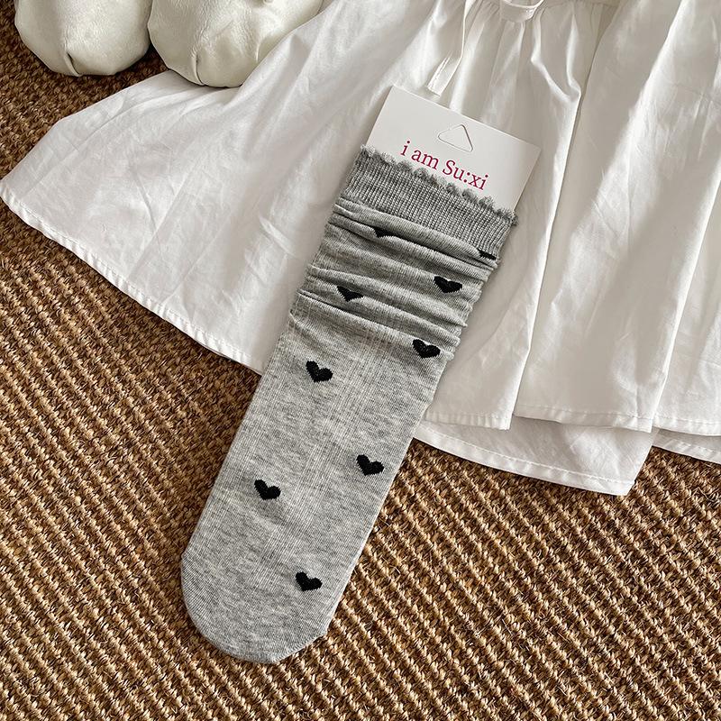 Ladies Spring and Summer Thin Love Wooden Ear Side Lovely Boneless In The Tube Pile Pile Cotton Socks