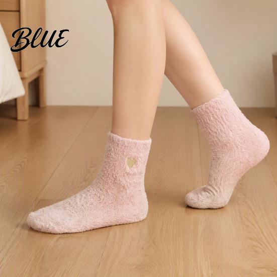 Cute Golden Love Soft Plush Women's Fuzzy 1 Pair Embroidery Socks Slipper Socks Warm Cozy