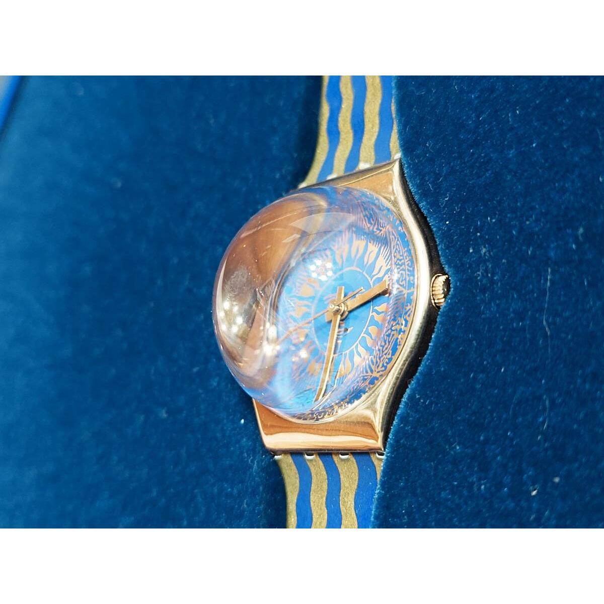 Б/у SWATCH HOCUS POCUS