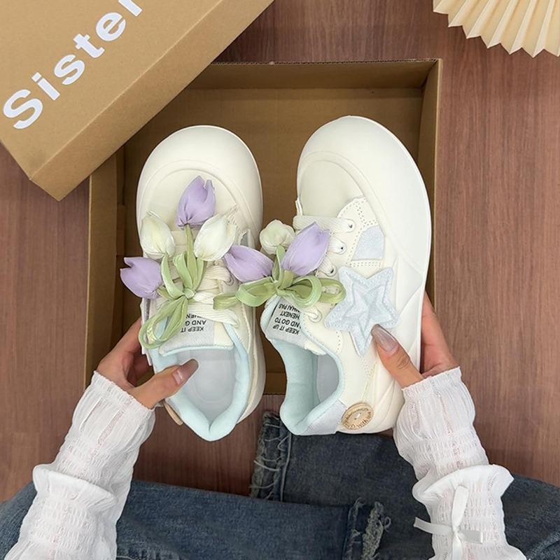 Cute Big Head Flat Shoes Women's Casual Round Toe Thick Bottom Heightening White Sneakers Breathable Comfortable All-Match