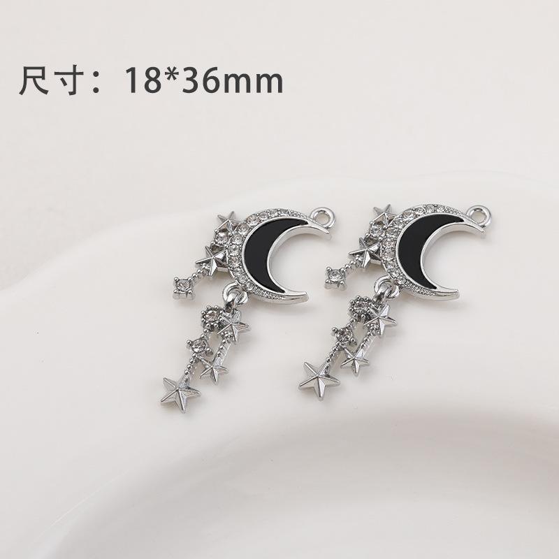 Retro Gothic Crescent Moon & Star Design Earrings For Women
