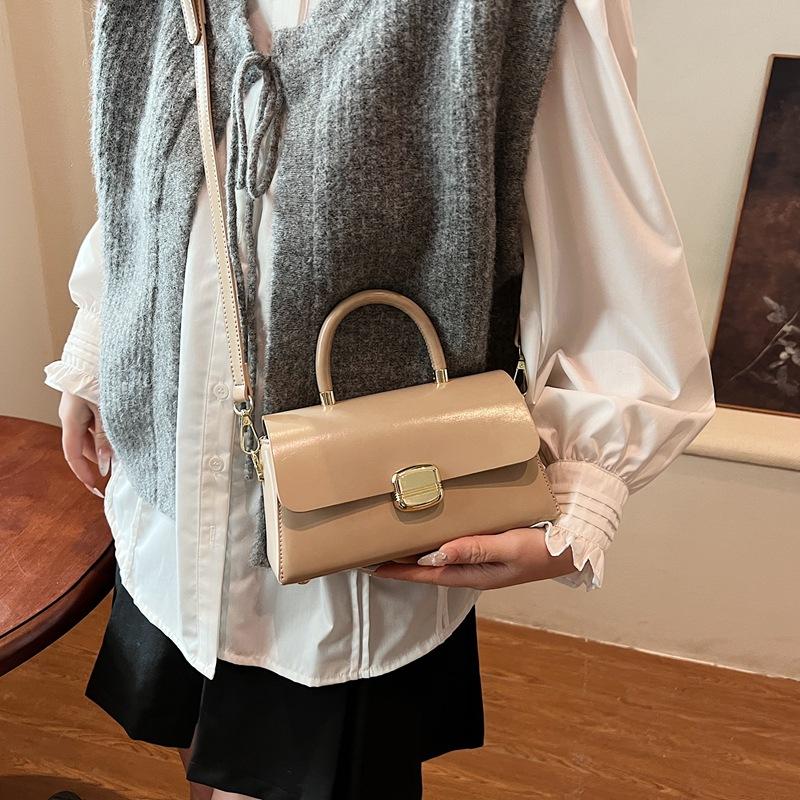 Príručná malá štvorcová taška Dámska nová ležérna všestranná taška cez rameno Dámska taška