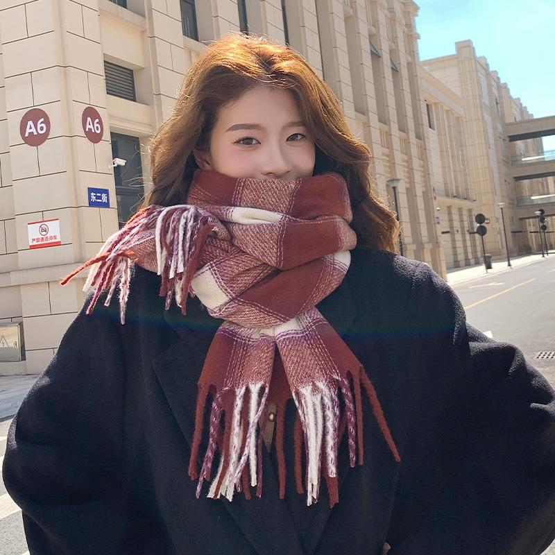 2025 Korean imitation cashmere scarf women's autumn and winter high-end warm shawl cute versatile plaid scarf