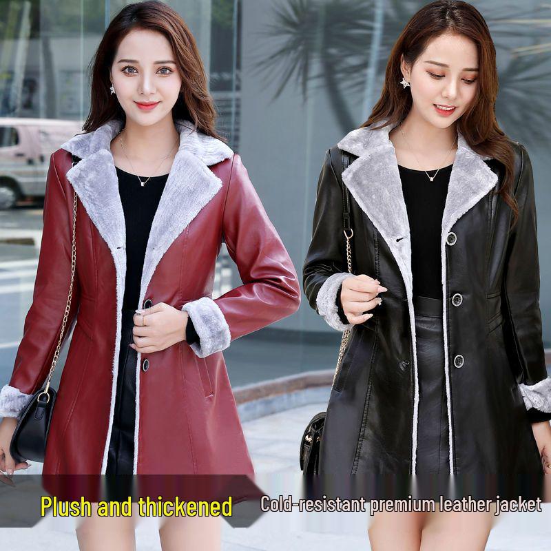 Kurze Damenjacke aus Leder und Pelz mit Samtbesatz: Winter-Oberbekleidung