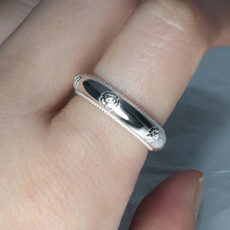 LOASI Lovely Rose. Rose Circle Ring