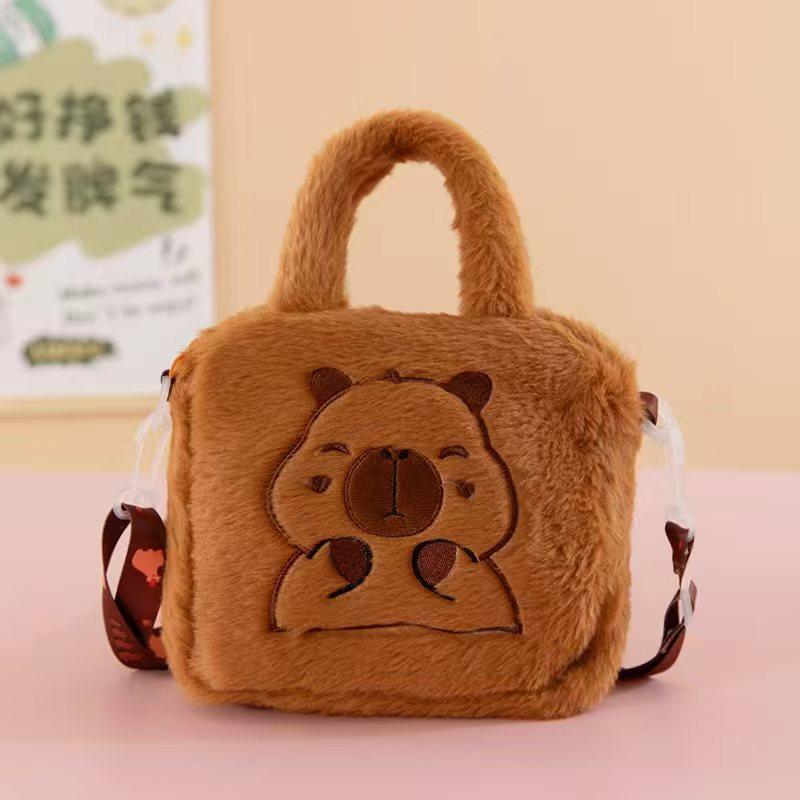 

Tote Bag Brown with Zipper Closure, Adjustable Strap, Polyester Lining, Ideal for Gifts, Everyday Tote