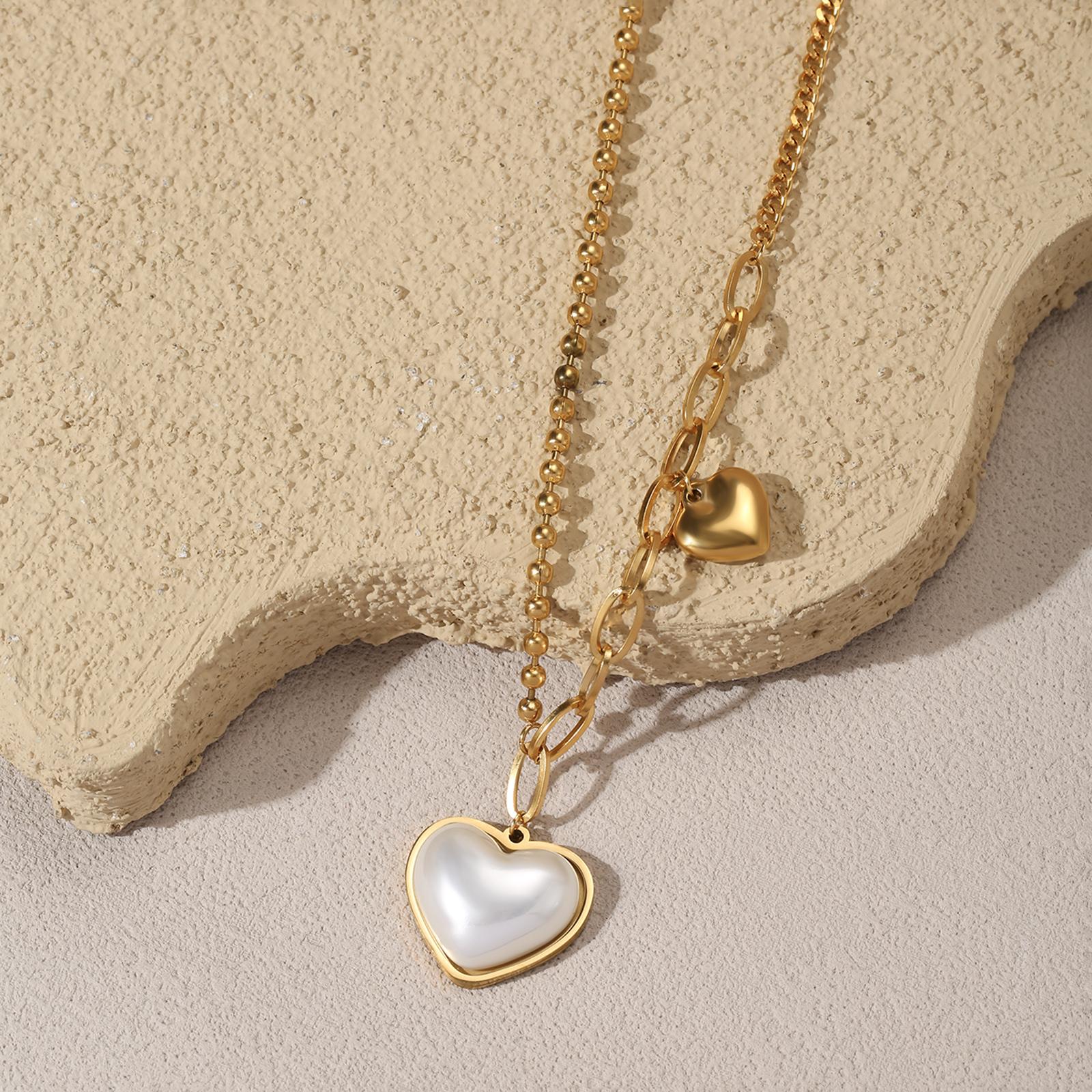 

Golden Double Heart Pearl Pendant Necklace for Women Trendy Paperclip Chain Necklace Gift