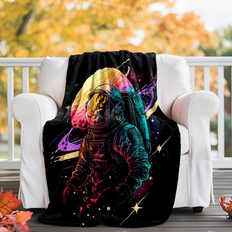 1pc Aastronaut Printing Lightweight Flannel Blanket, Comfortable and Warm Blanket, for Camping Sofa Bed and Couch Office, Gift Blankets in