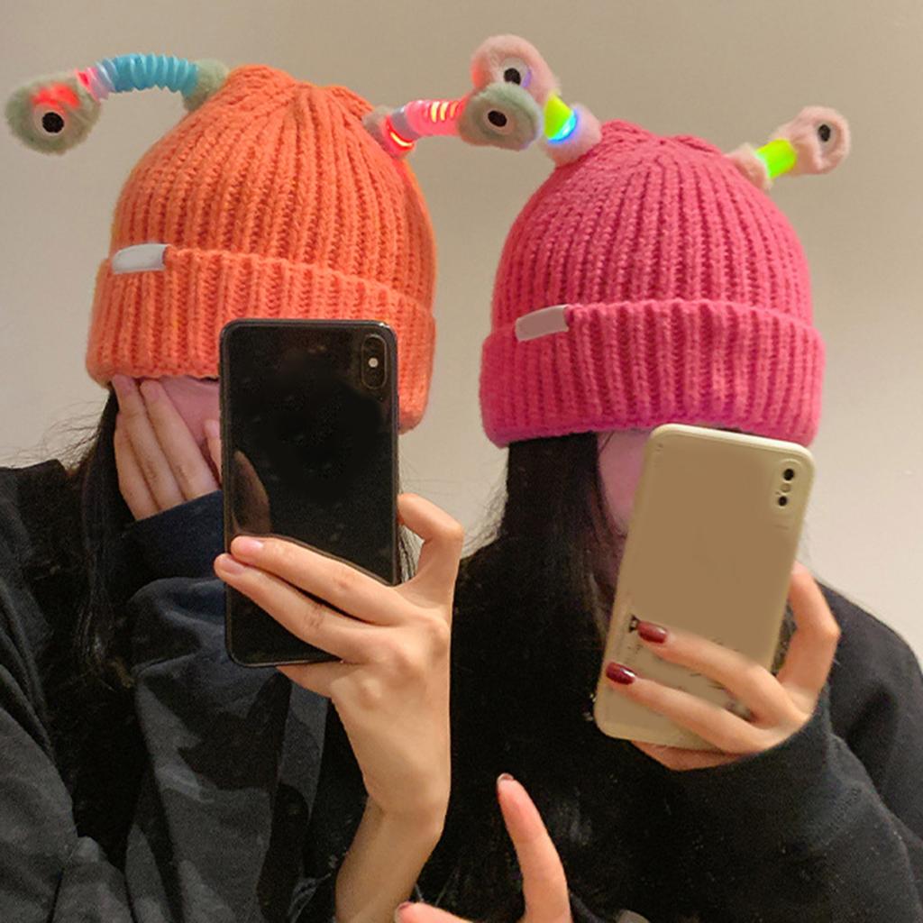 Novelty Knit Beanie Cap for Women with Glowing Antennas Funny Skull Hat Cartoon Frog Pullover Hat Party Cap