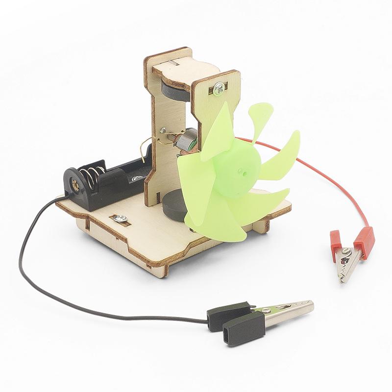 

Эксперимент по технологии ручной сборки электродвигателя для образовательного обучения