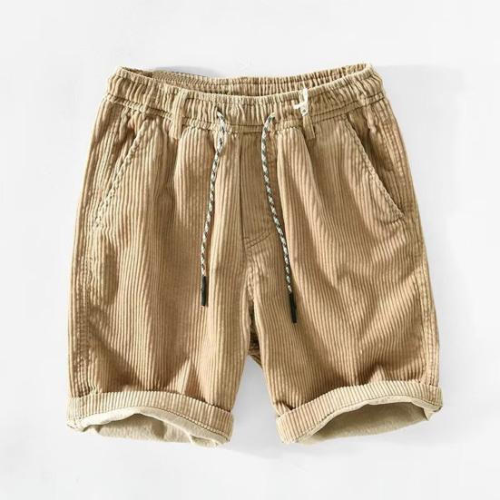 Sommershorts for menn Elastisk midje Justerbar snøring Uformelle shorts med lommer Ensfarge Corduroy strandshorts med brede ben