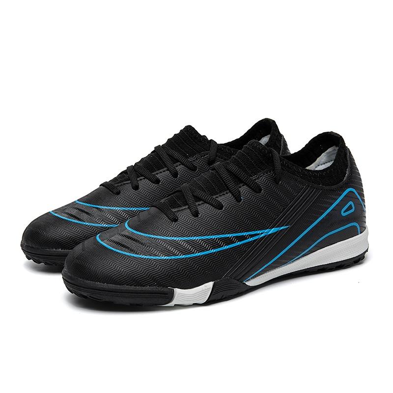 New Kid Professional Football Boots TF Match Boys Comfortable Sneakers Non-Slip Soccer Shoes Match Sports Shoes Unisex