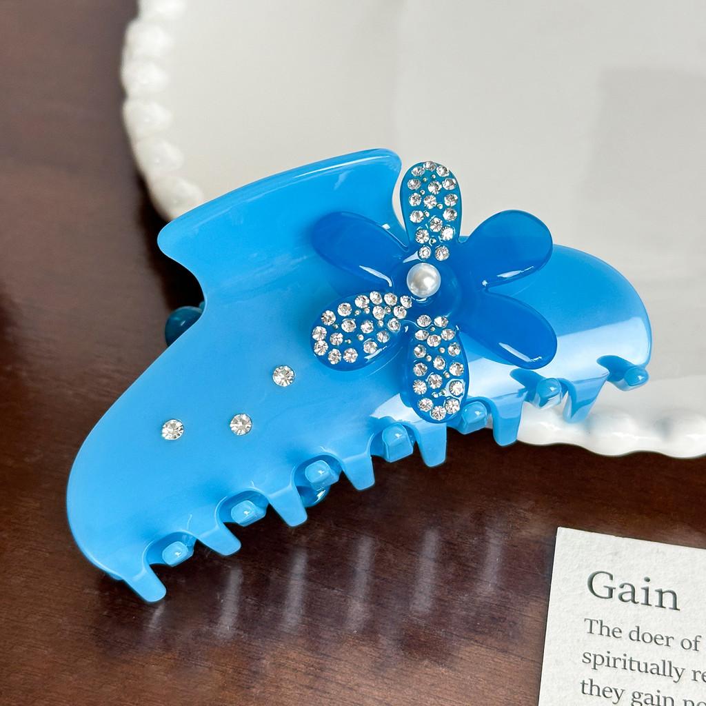 Hair Acetate Highend Claw Clip With Beautiful Floral Design And Sparkly Rhinestone Treatment