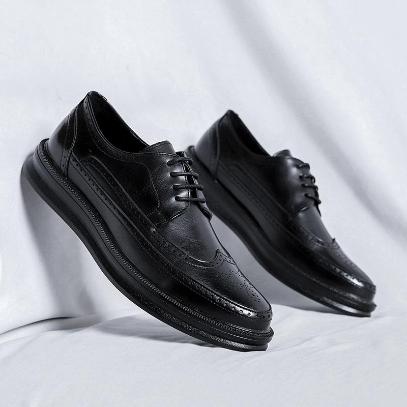 Fashion Brand Block Carved Leather Shoes Men's Pointy Oxford Shoe Business Official  Wedding Shoes Soft Man Dress Leather Casual Shoes
