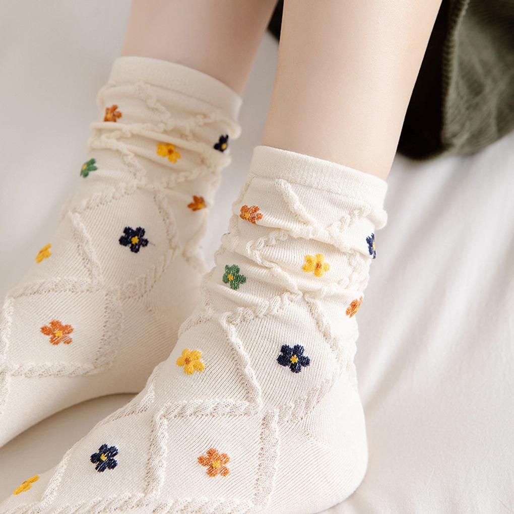5 Pairs of Women's Diamond Volume Flower Socks
