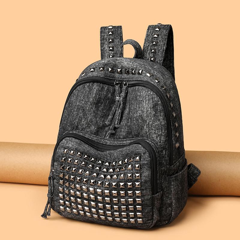 Mochila com Rebites Mochila Punk de Brim