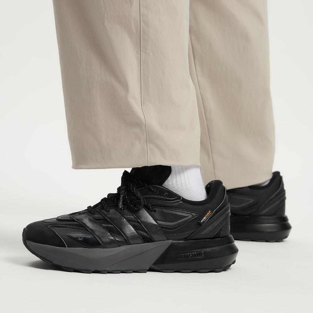 adidas Lightblaze ATR Black Grey Six