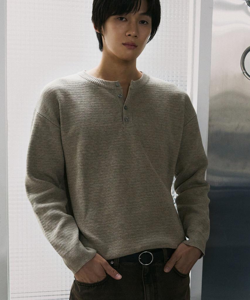NODU Drain Henley Neck Knit [Beige]