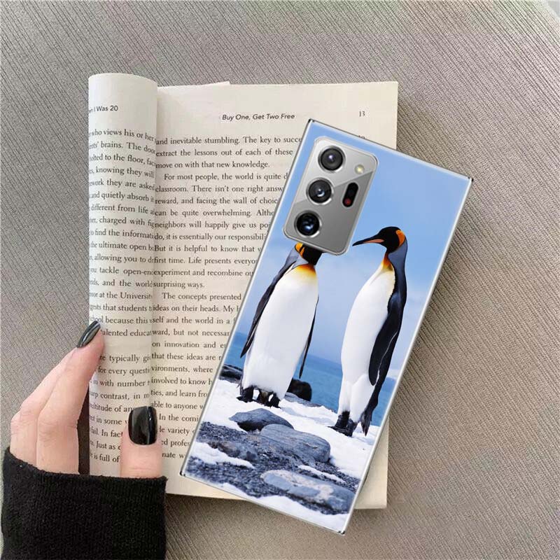 

Penguins Love at the North Pole Phone Case For Samsung Galaxy S25 Edge S24 S23 FE S22 S26 Ultra S21 S20 S10 Plus Capa Soft Samsung S25 Ultra