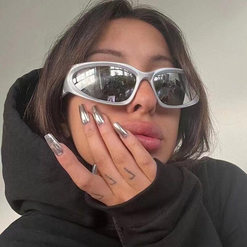 Ready Stock Fashion Y2K Sports Sunglasses for Women/Men Ourdoor Sun Protection Wrap-Around Shades UV Protection