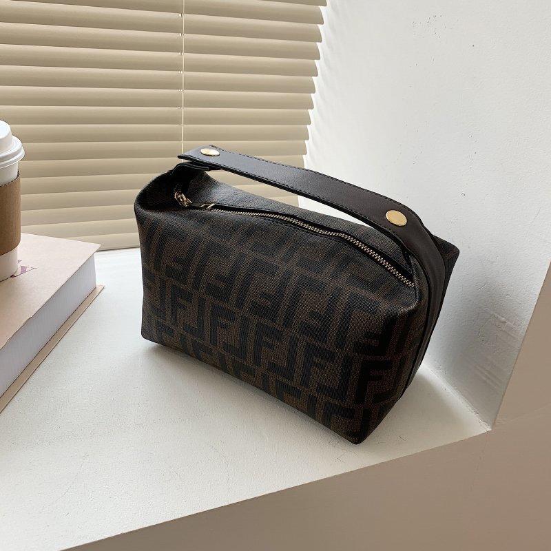 MDNG Portable Cosmetic Storage Bag 1