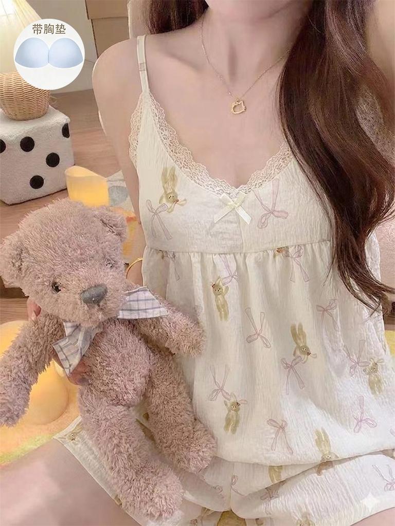 Pajamas with Chest Pads, Women's Summer Clouds, Cotton Feeling, Advanced Feeling, Can Be Worn Outside, Cartoon Suspenders, Shorts, Loungewear Set