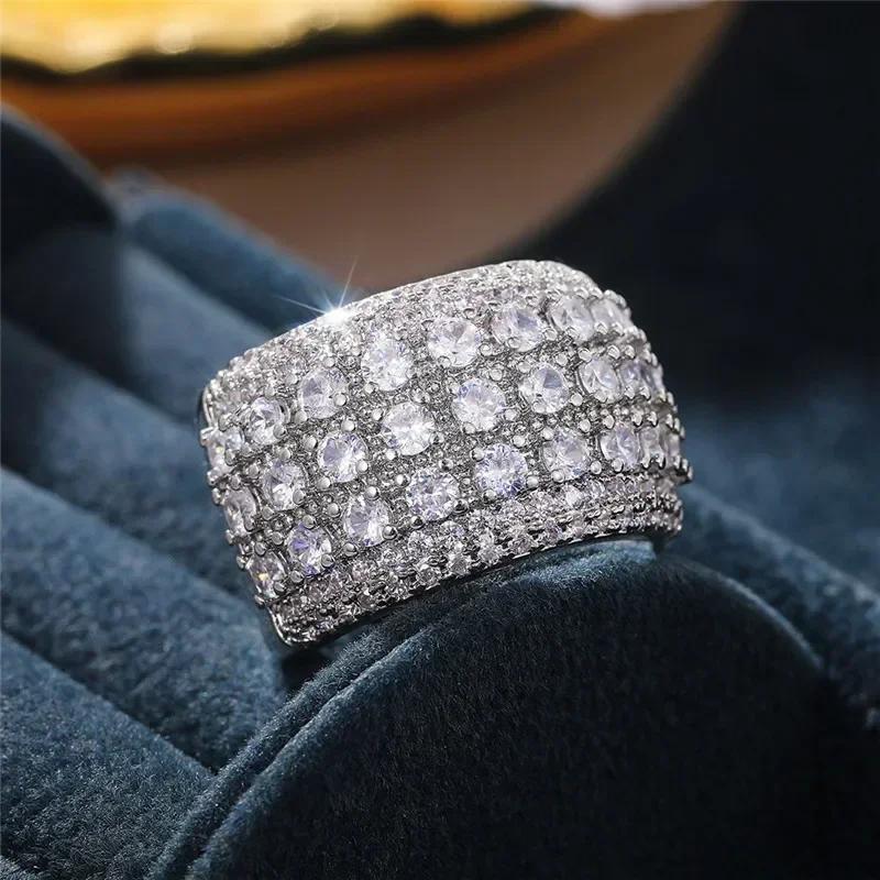 Luxury Cubic Zirconia Crystal Ring For Women Trendy Party Accessory Versatile Finger Ring Surprise Gift Ladies Jewelry
